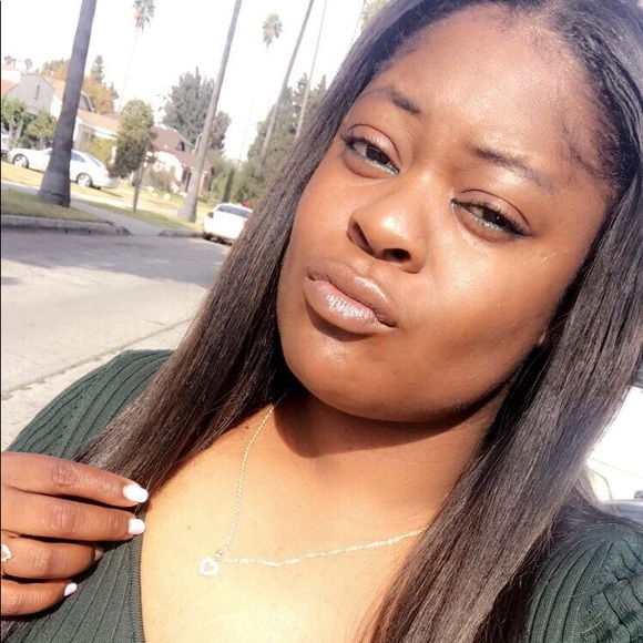 Meet your Posher, Sophia - Picture 1 of 1